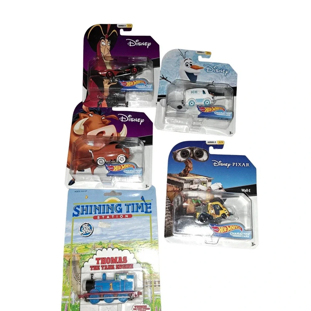 NIB - Hotwheels Christmas Collectors Grab Bag! Pixar-Wall-E-Frozen Olaf ...
